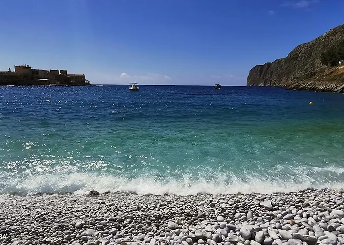 η αρμενόπετρα Апартаменты *
